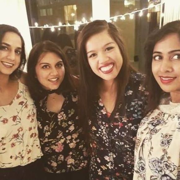 Meet your Posher, Christina - Picture 1 of 1